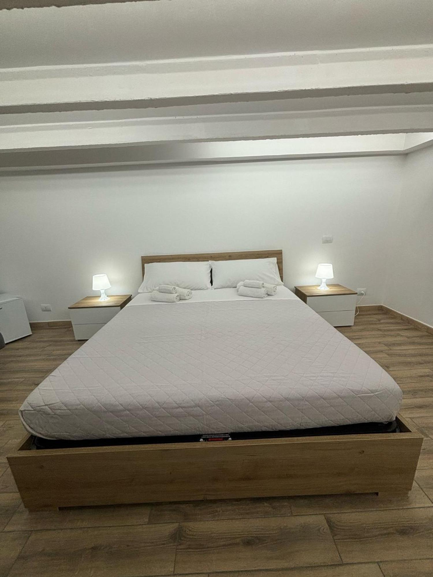 Bed and Breakfast Carmen'S House Nettuno Exterior foto