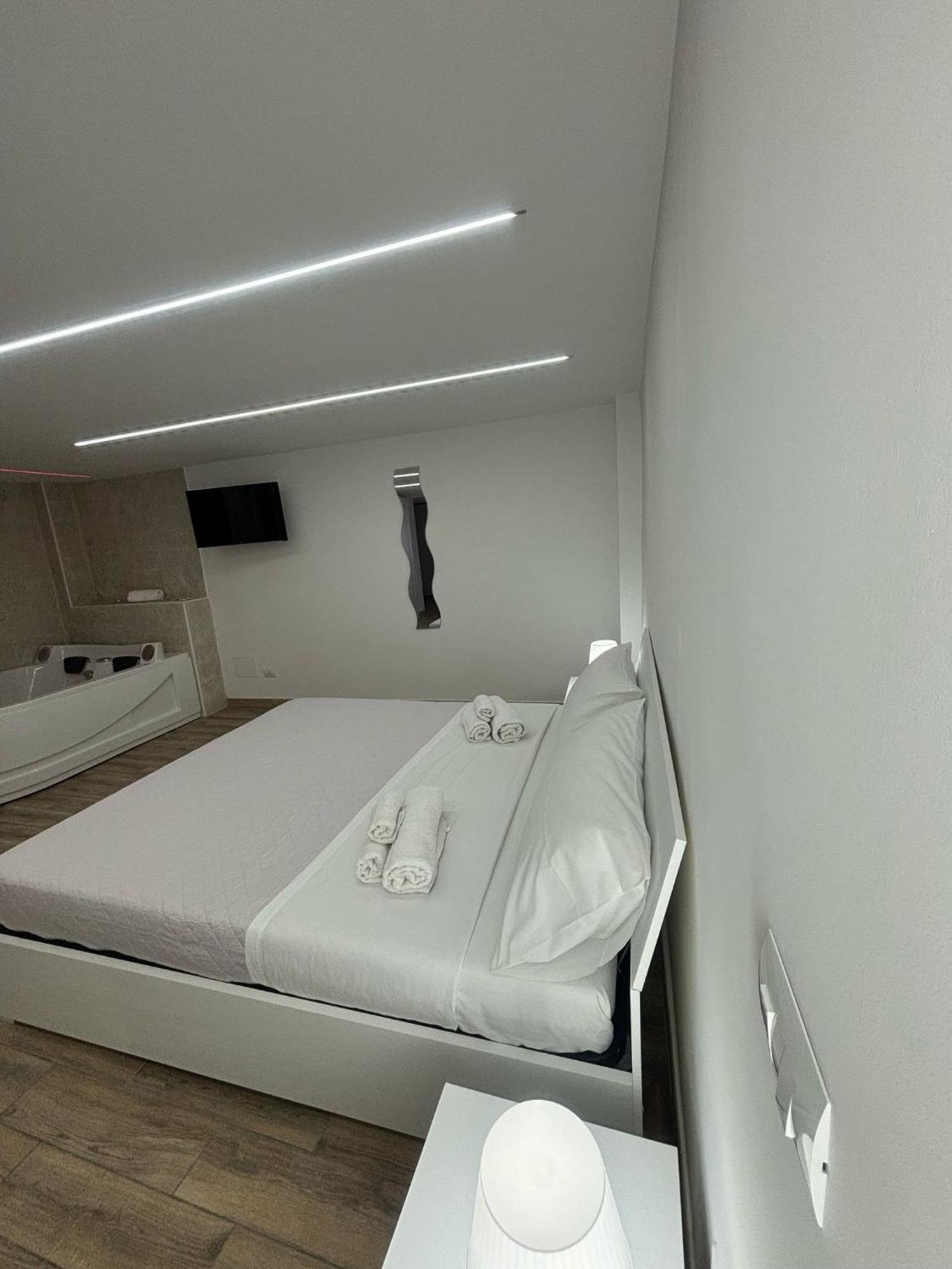 Bed and Breakfast Carmen'S House Nettuno Exterior foto